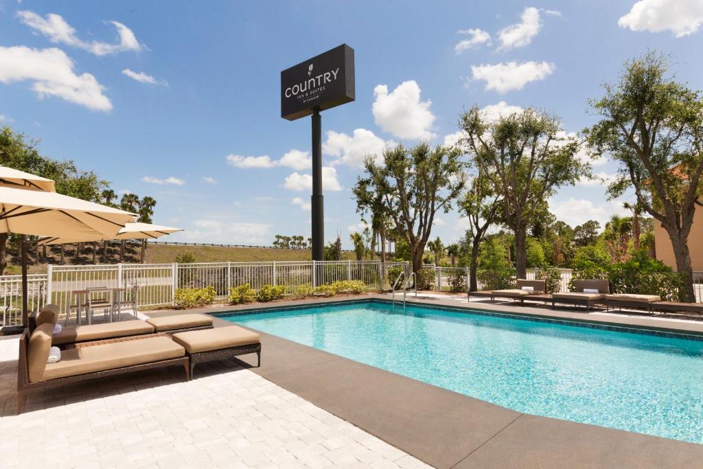 Country Inn & Suites by Radisson Vero Beach-I-95 FL Main image 1